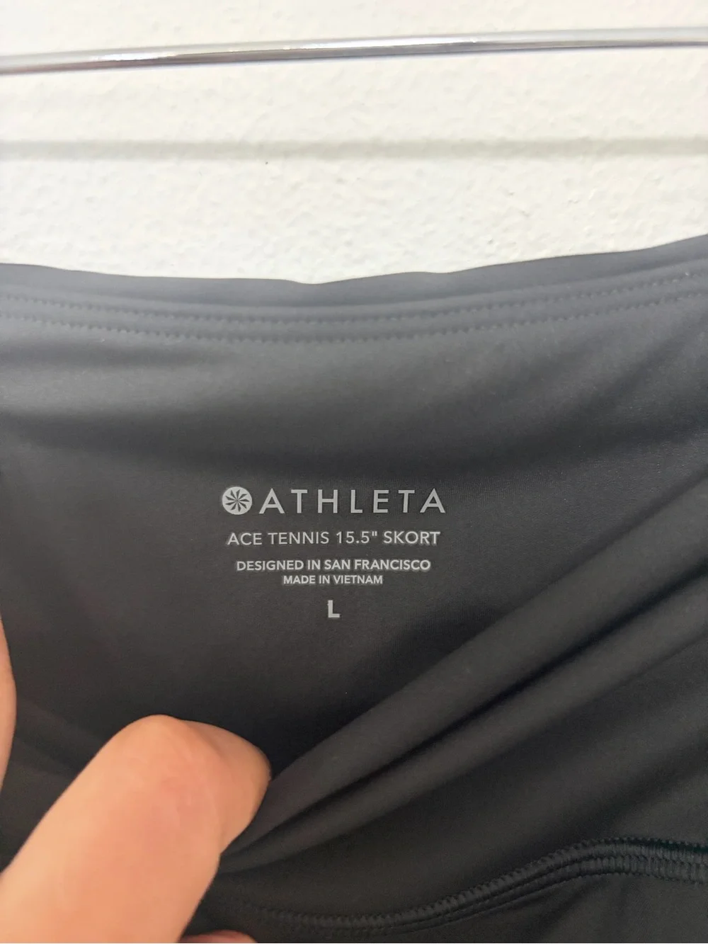 Athleta Size L Black Tennis Skirt Built In Shorts